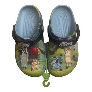 Crocs Bluey/Bingo Blue Kids Classic Clogs with Jibbitz NWT